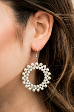 Load image into Gallery viewer, Paparazzi Fiercely 5th Avenue - Complete Trend Blend - April 2020