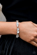 Load image into Gallery viewer, Paparazzi Fiercely 5th Avenue - Complete Trend Blend - May 2020