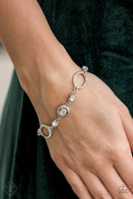 Load image into Gallery viewer, Paparazzi Fiercely 5th Avenue - Complete Trend Blend - November 2020