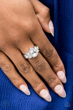 Load image into Gallery viewer, Paparazzi Accessories - Fiercely 5th Avenue - Complete Trend Blend