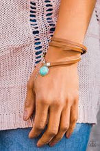 Load image into Gallery viewer, Paparazzi Accessories - Simply Santa Fe Complete Trend Blend - April 2019