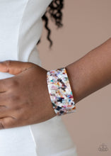 Load image into Gallery viewer, Paparazzi Accessories - HAUTE Under The Collar - Multi
