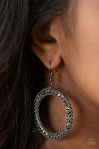 Paparazzi Accessories - Haute Halo - Black
