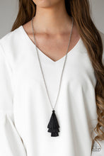 Load image into Gallery viewer, Paparazzi Triple The Tassel - Black
