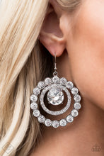Load image into Gallery viewer, Paparazzi Fiercely 5th Avenue - Complete Trend Blend - May 2020
