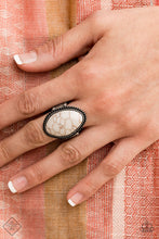 Load image into Gallery viewer, Paparazzi Simply Santa Fe - Complete Trend Blend - April 2020
