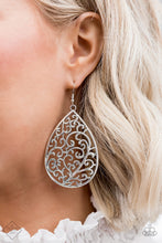 Load image into Gallery viewer, Paparazzi Glimpses of Malibu - Complete Trend Blend - May 2020

