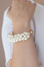 Load image into Gallery viewer, Paparazzi Accessories - Up Class Clash - Gold
