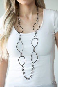 Paparazzi Accessories - Abstract Artifact - Black