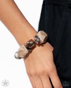 Paparazzi Accessories - Glaze of Glory - Peach