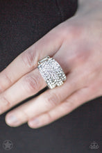 Load image into Gallery viewer, Paparazzi The Millionaires Club - White
