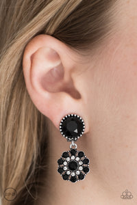 Paparazzi Accessories - Glittering Gardenias - Black