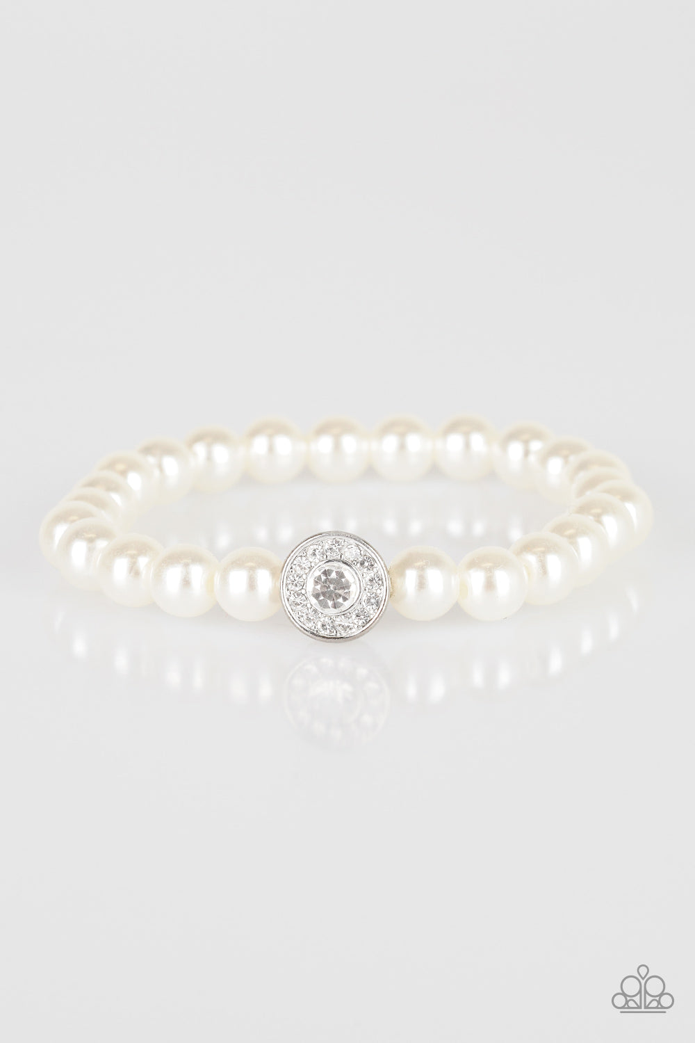 Paparazzi Accessories - Follow My Lead - White