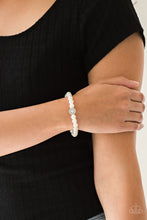 Load image into Gallery viewer, Paparazzi Accessories - Follow My Lead - White
