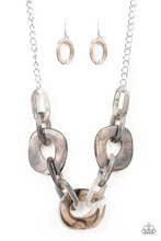 Load image into Gallery viewer, Paparazzi Accessories - Courageously Chromatic - Silver

