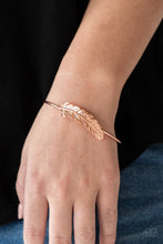 Load image into Gallery viewer, Paparazzi Accessories - How Do You Like This FEATHER? - Copper
