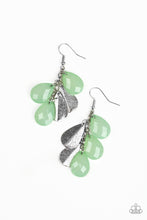 Load image into Gallery viewer, Paparazzi Accessories - Seaside Stunner - Green
