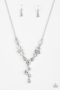 Paparazzi Accessories - Five-Star Starlet - White