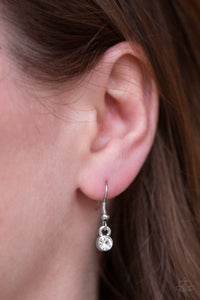 Paparazzi Accessories - Five-Star Starlet - White