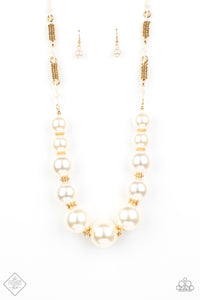 Paparazzi Accessories - Pearly Prosperity - Gold