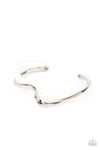 Paparazzi Accessories - Craveable Curves - White