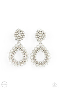 Paparazzi Accessories - Discerning Droplets - White