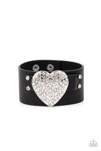 Paparazzi Accessories - Flauntable Flirt - Black