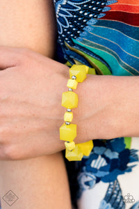 Paparazzi Accessories - Trendsetting Tourist - Yellow