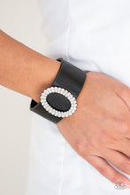 Load image into Gallery viewer, Paparazzi Accessories - Center Stage Starlet - Black
