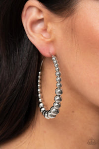 Paparazzi Accessories - Show Off Your Curves - Silver