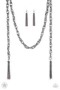 Paparazzi Accessories - SCARFed for Attention - Gunmetal