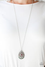 Load image into Gallery viewer, Paparazzi Accessories - I Am Queen - Red
