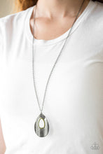 Load image into Gallery viewer, Paparazzi Accessories -  Stop, TEARDROP, and Roll - Green
