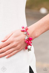 Paparazzi Accessories - Buzzing Beauty Queen - Pink