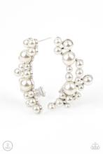 Paparazzi Accessories - Metro Makeover - White