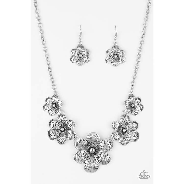 Paparazzi Accessories - Secret Garden - Silver